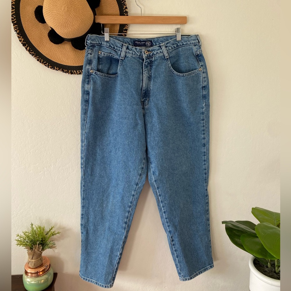 Vintage Venezia High Waisted Straight Leg Mom Jeans